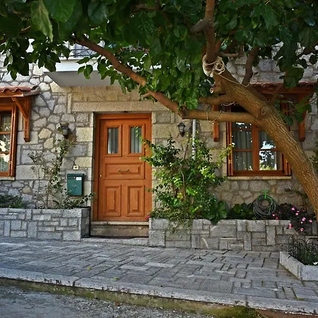 Dimos * Arachova
